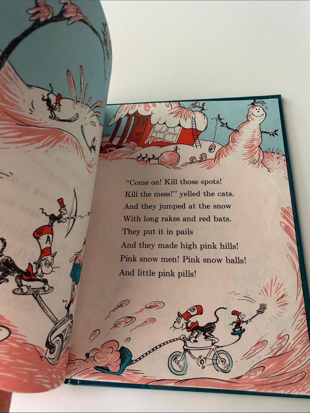 Dr. Seuss Cat in the Hat Comes Back - Teal, Red, White - Picture 5 of 8